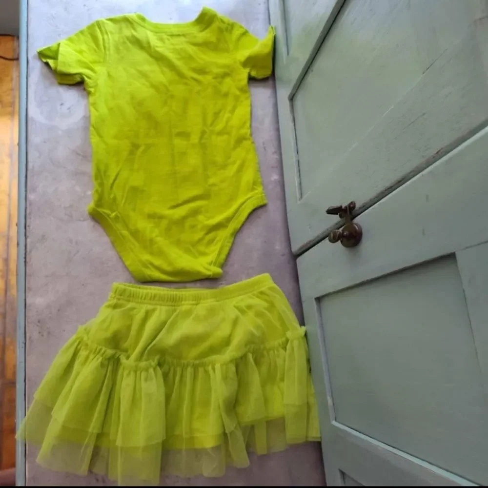 Jumping Beans Lime Green 2 Piece Onesie & Ruffle Tulle Skirt 18 & 24 months